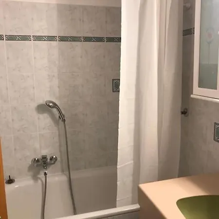 아파트 2 Pieces & Nature